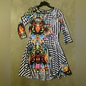 Dress: knee length Mesmerize!